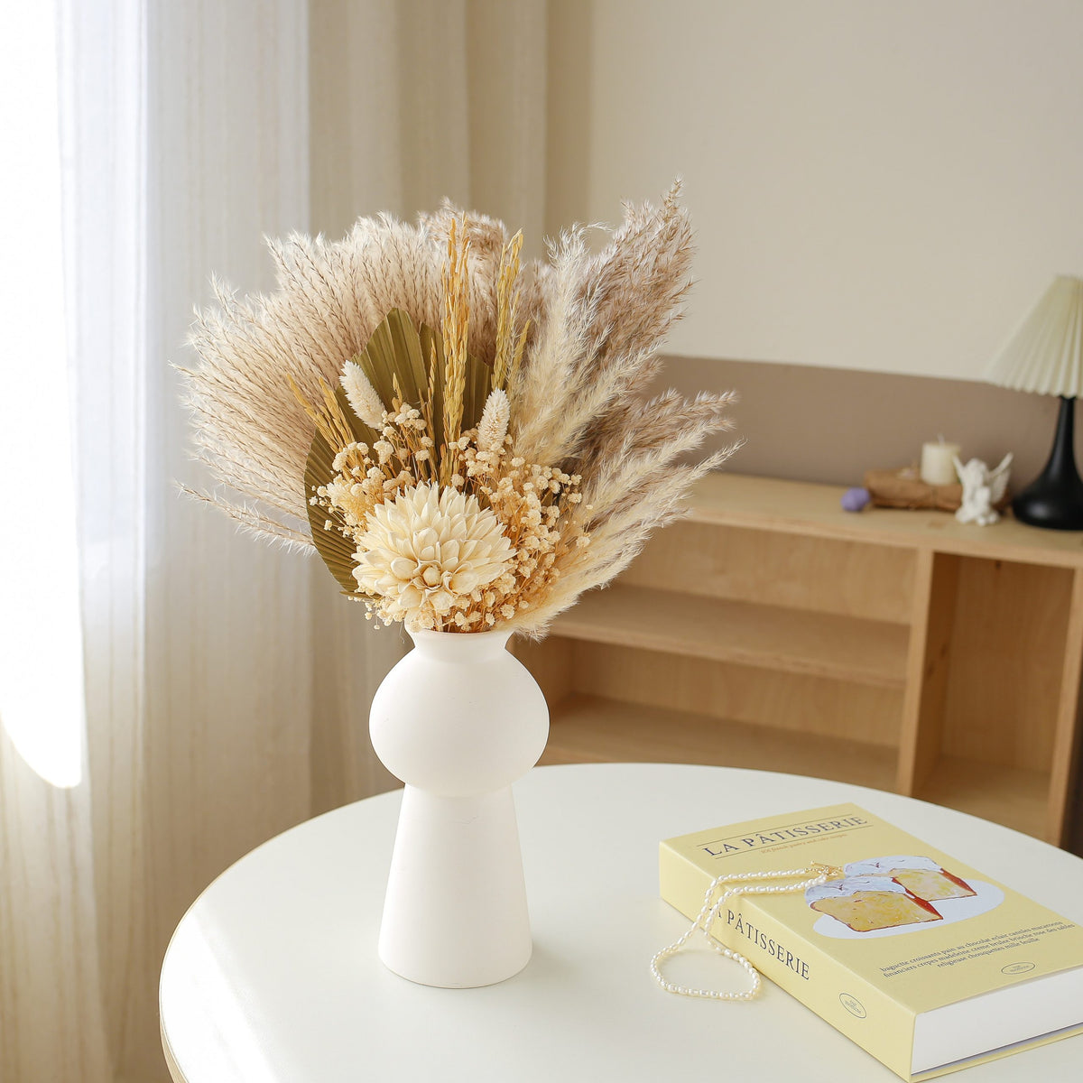 ready to retail, pampas grass mixed bouquet, preserved