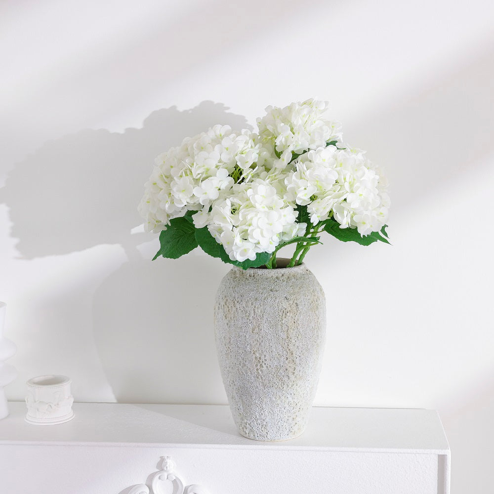 Moisturising touch artificial hydrangea