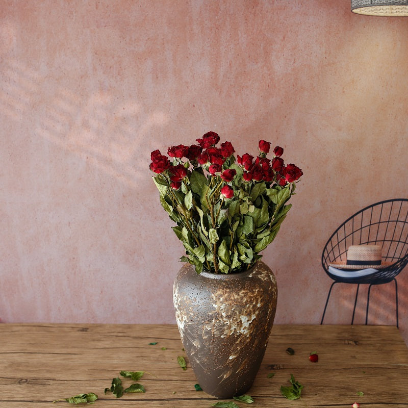 red drid roses
