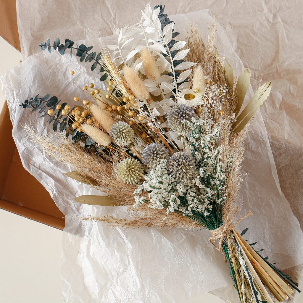 Preserved Thisle Bouquet