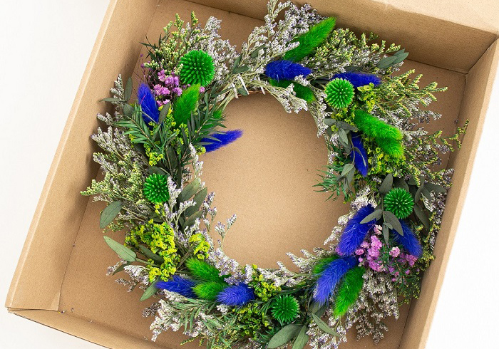 wreath,wreaths