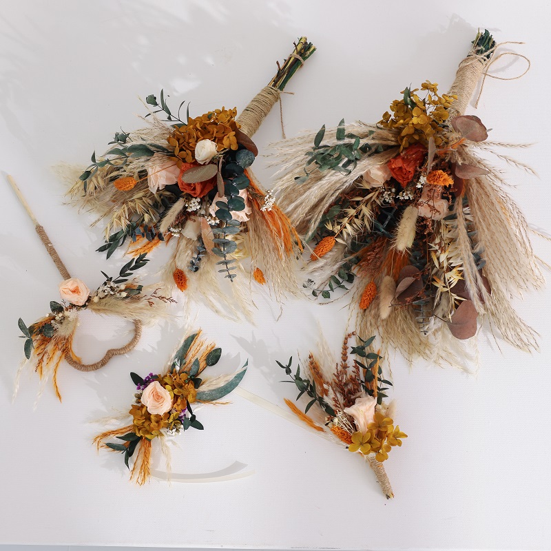 Dried bridal bouquet