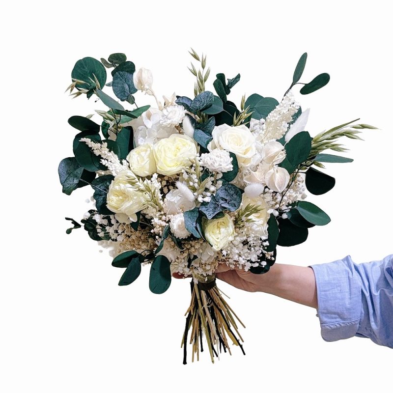 Preserved roses bridal bouquet