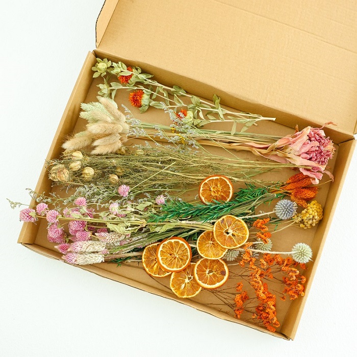 Lemon mix dried fower crafting box